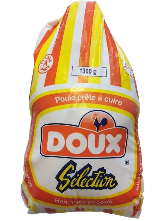 Packaged chicken labeled 'Doux Selection' on a white background
